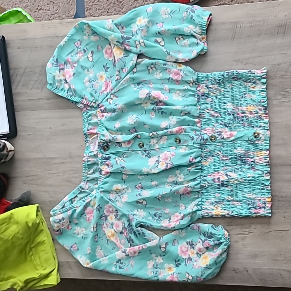 No boundaries floral print top - medium